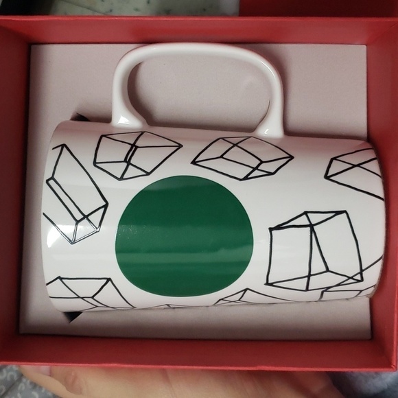 Starbucks coffee 2014 16 oz green dot 3d cubes shapes white black mug ceramic - Picture 3 of 6